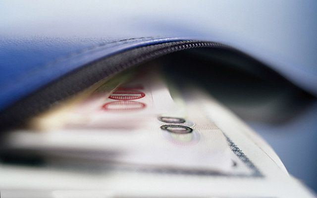 金价盘整等待方向选择 市场聚焦这一风险事件